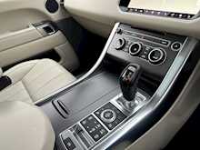 Land Rover Range Rover Sport SD V6 HSE Dynamic 