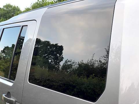 Land Rover Discovery 4 SD V6 HSE - U24