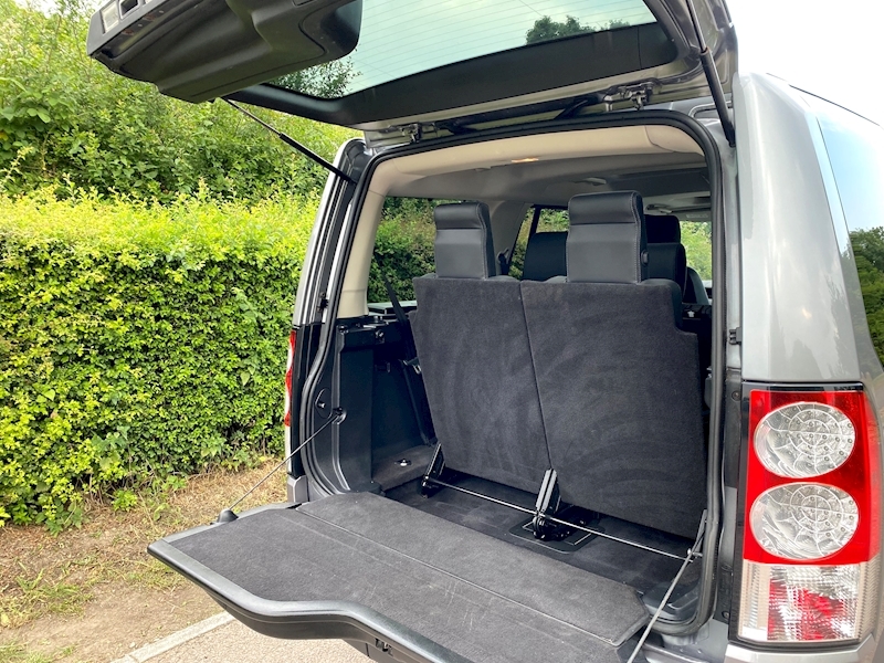 Land Rover Discovery 4 SD V6 HSE - U24