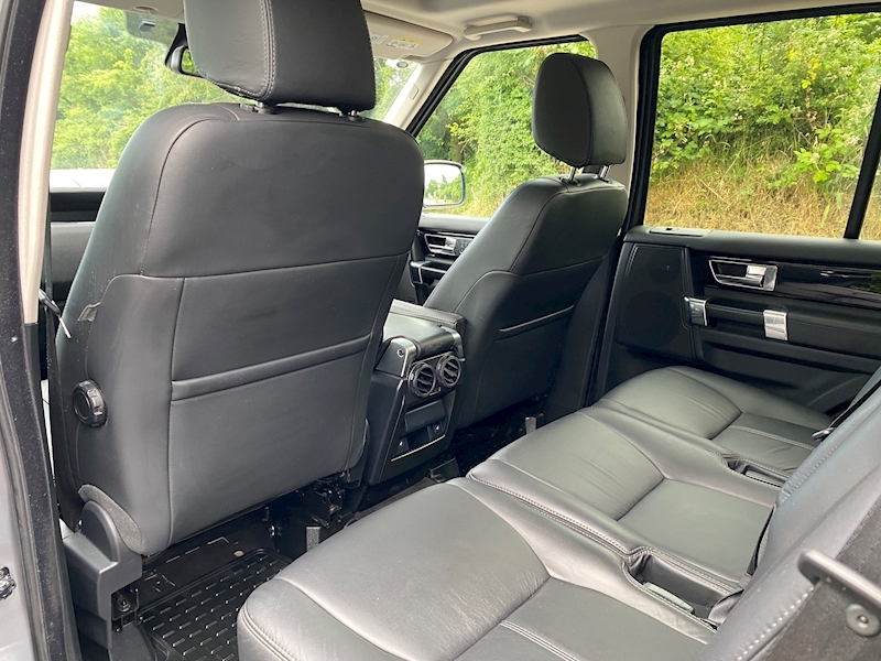 Land Rover Discovery 4 SD V6 HSE - U24