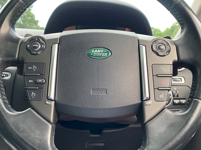 Land Rover Discovery 4 SD V6 HSE - U24