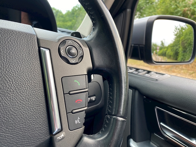 Land Rover Discovery 4 SD V6 HSE - U24