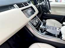 Land Rover Range Rover Sport SD V6 HSE 