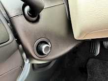 Land Rover Range Rover Sport SD V6 HSE 