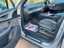 Audi Q7 TDI V6 S line 