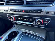 Audi Q7 TDI V6 S line 