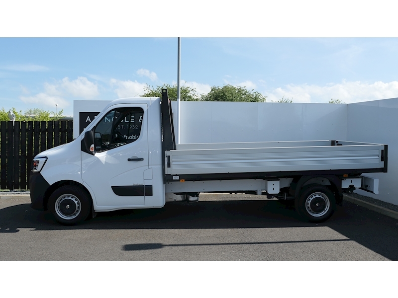Renault 2.3 dCi 35 Business Dropside 4dr Diesel Manual RWD LWB Euro 6 (Rear Corner Pillars) (130 ps)