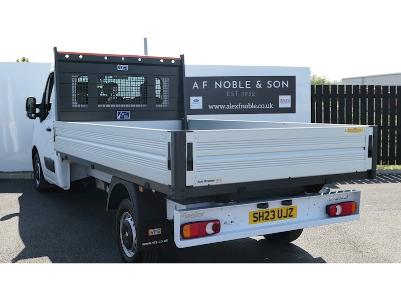 Renault 2.3 dCi 35 Business Dropside 4dr Diesel Manual RWD LWB Euro 6 (Rear Corner Pillars) (130 ps)