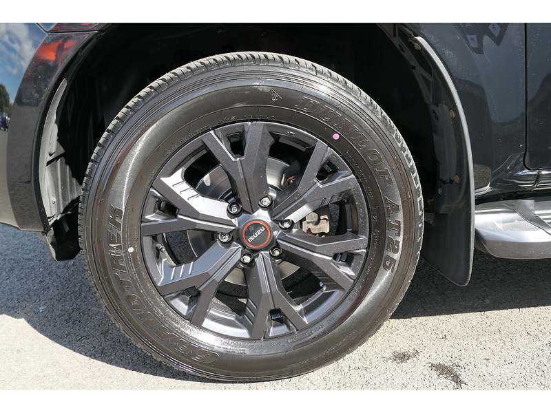 Isuzu 1.9 TD V-Cross Pickup Double Cab 4dr Diesel Auto 4WD Euro 6 (s/s) (164 ps)