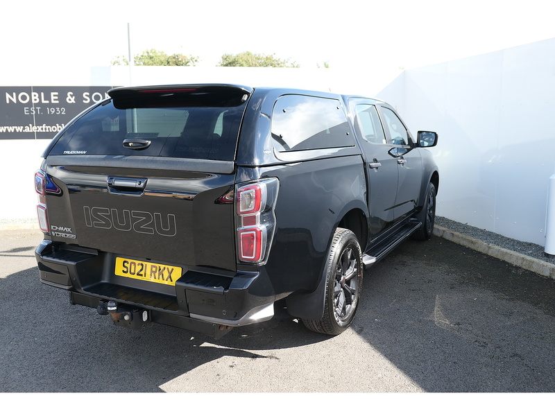 Isuzu 1.9 TD V-Cross Pickup Double Cab 4dr Diesel Auto 4WD Euro 6 (s/s) (164 ps)
