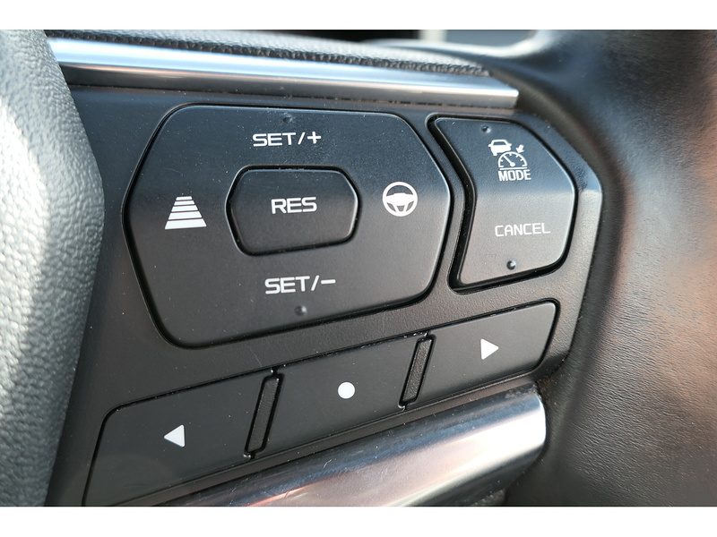 Isuzu 1.9 TD V-Cross Pickup Double Cab 4dr Diesel Auto 4WD Euro 6 (s/s) (164 ps)