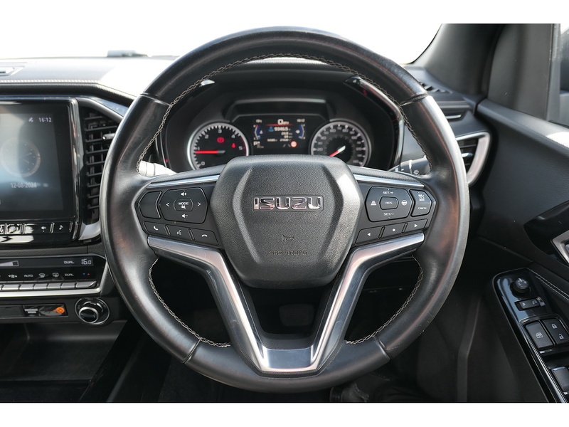 Isuzu 1.9 TD V-Cross Pickup Double Cab 4dr Diesel Auto 4WD Euro 6 (s/s) (164 ps)