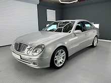 Mercedes-Benz E Class E500 Avantgarde 
