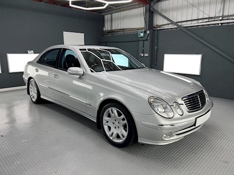 E500 Avantgarde 5.0 4dr Saloon Automatic Petrol