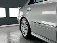 Mercedes-Benz E Class E500 Avantgarde 