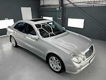 Mercedes-Benz E Class E500 Avantgarde 