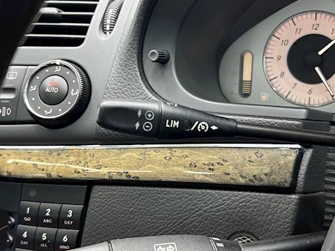 E500 Avantgarde 5.0 4dr Saloon Automatic Petrol