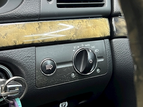 E500 Avantgarde 5.0 4dr Saloon Automatic Petrol