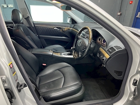 E500 Avantgarde 5.0 4dr Saloon Automatic Petrol