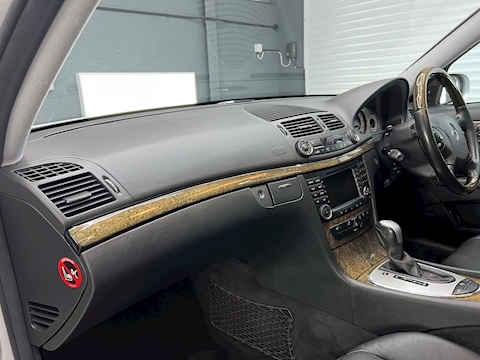 E500 Avantgarde 5.0 4dr Saloon Automatic Petrol