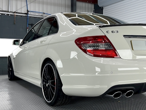 C63 Amg 6.2 4dr Saloon Automatic Petrol