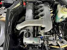 Mercedes-Benz 300D Turbo W124 