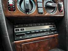 Mercedes-Benz 300D Turbo W124 