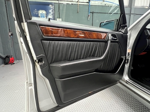 W124 3.0 5dr Estate Automatic Diesel