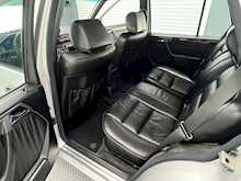 Mercedes-Benz 300D Turbo W124 