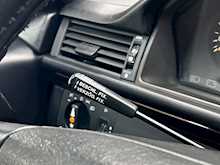 Mercedes-Benz 300D Turbo W124 