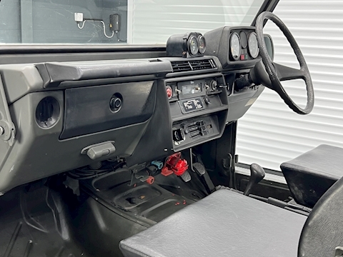 240GD Wolf 2.4 2dr Convertible 4x4 Manual Diesel