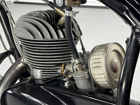 125cc Motorbike Petrol