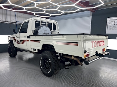 79 Series Single Cab V8 RHD 4.5 2dr Pickup Manual Diesel