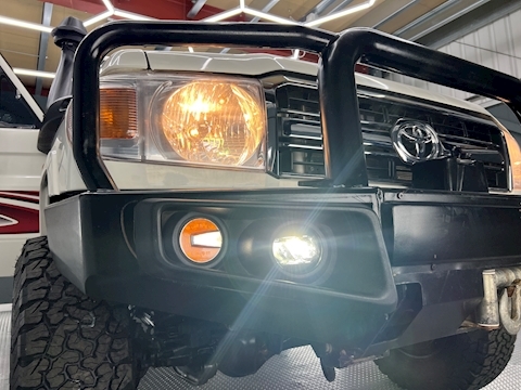 79 Series Single Cab V8 RHD 4.5 2dr Pickup Manual Diesel