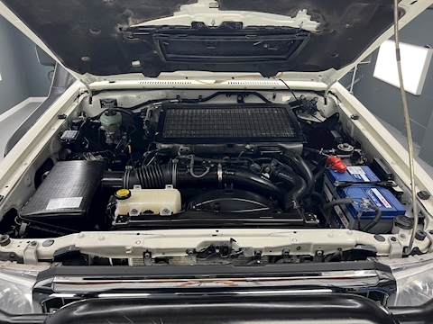 79 Series Single Cab V8 RHD 4.5 2dr Pickup Manual Diesel