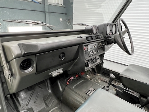 Wolf 2.4 2dr 4x4 Convertible Manual Diesel