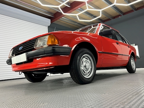 1.3 GL 5dr Hatchback Manual Petrol