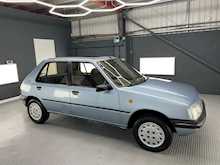 Peugeot 205 Automatic 