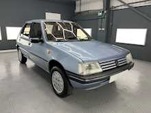 Peugeot 205 Automatic 