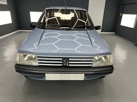 Automatic 1580 5dr Hatchback