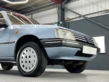 Peugeot 205 Automatic 