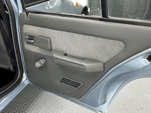 Automatic 1580 5dr Hatchback