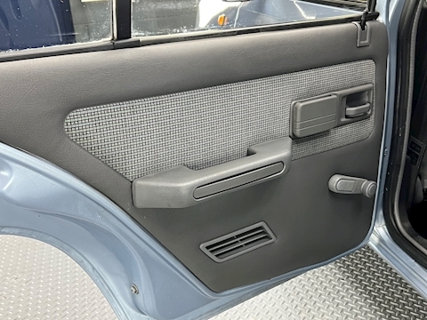 Automatic 1580 5dr Hatchback