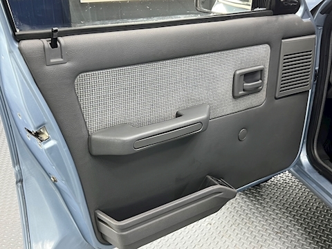 Automatic 1580 5dr Hatchback