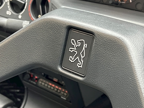 Automatic 1580 5dr Hatchback