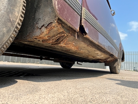 L V4 Souvenir Edition 1.5 2dr Coupe Manual Petrol