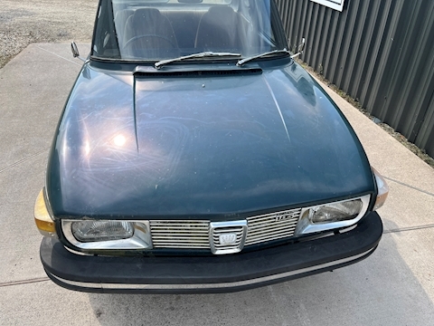 1.85 1850 2dr Saloon Manual Petrol