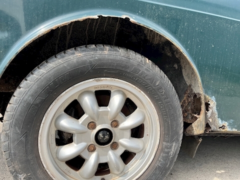 1.85 1850 2dr Saloon Manual Petrol