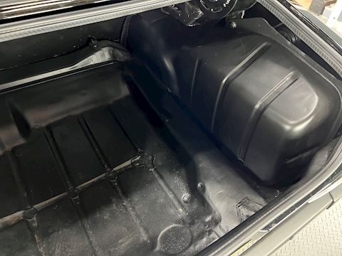 RS2000 1998 2dr Saloon Manual Petrol