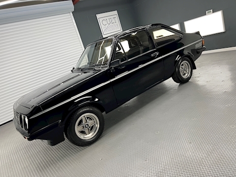 RS2000 1998 2dr Saloon Manual Petrol